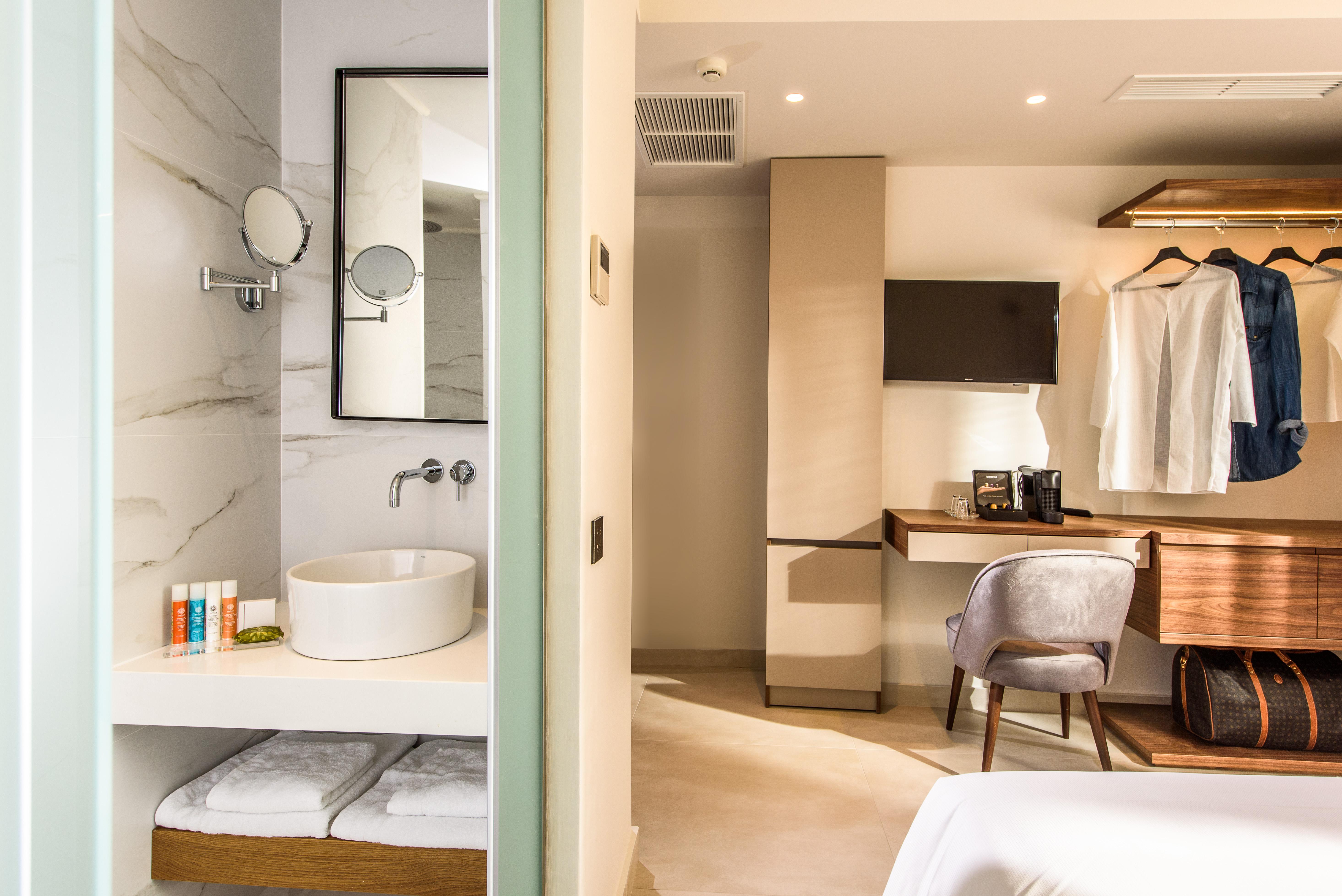 Dom Boutique מלון 4*